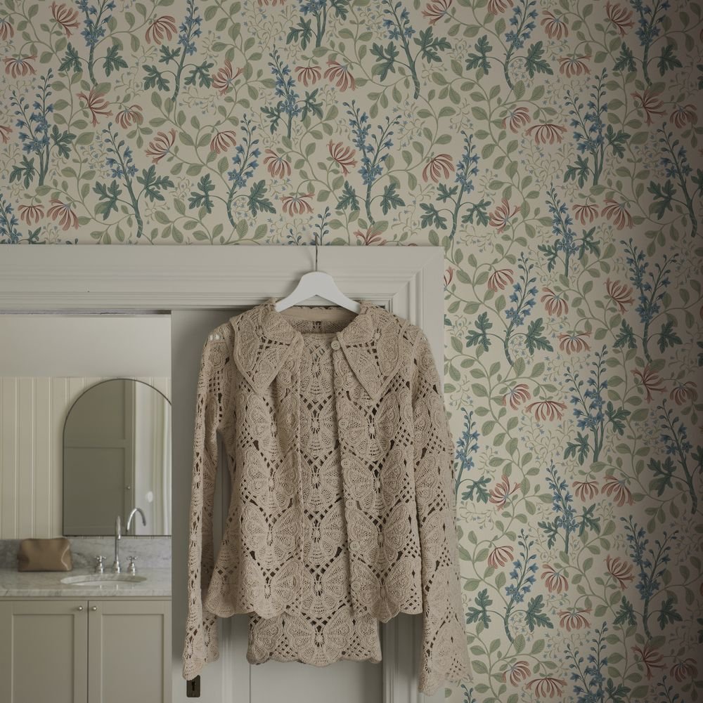 Tradgardsfrojd Wallpaper - Nude - Boråstapeter - 6985 - Premier Wallcovering