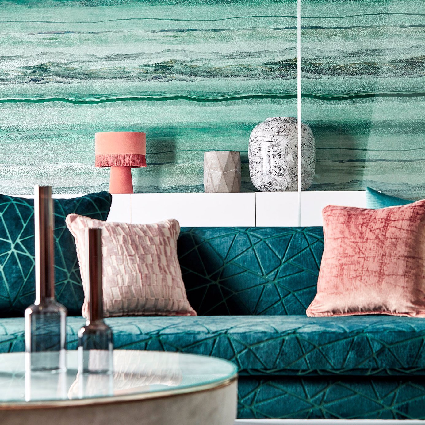 Vitruvius Wallpaper - Pumice/Sandstone - Harlequin - EVIW112060