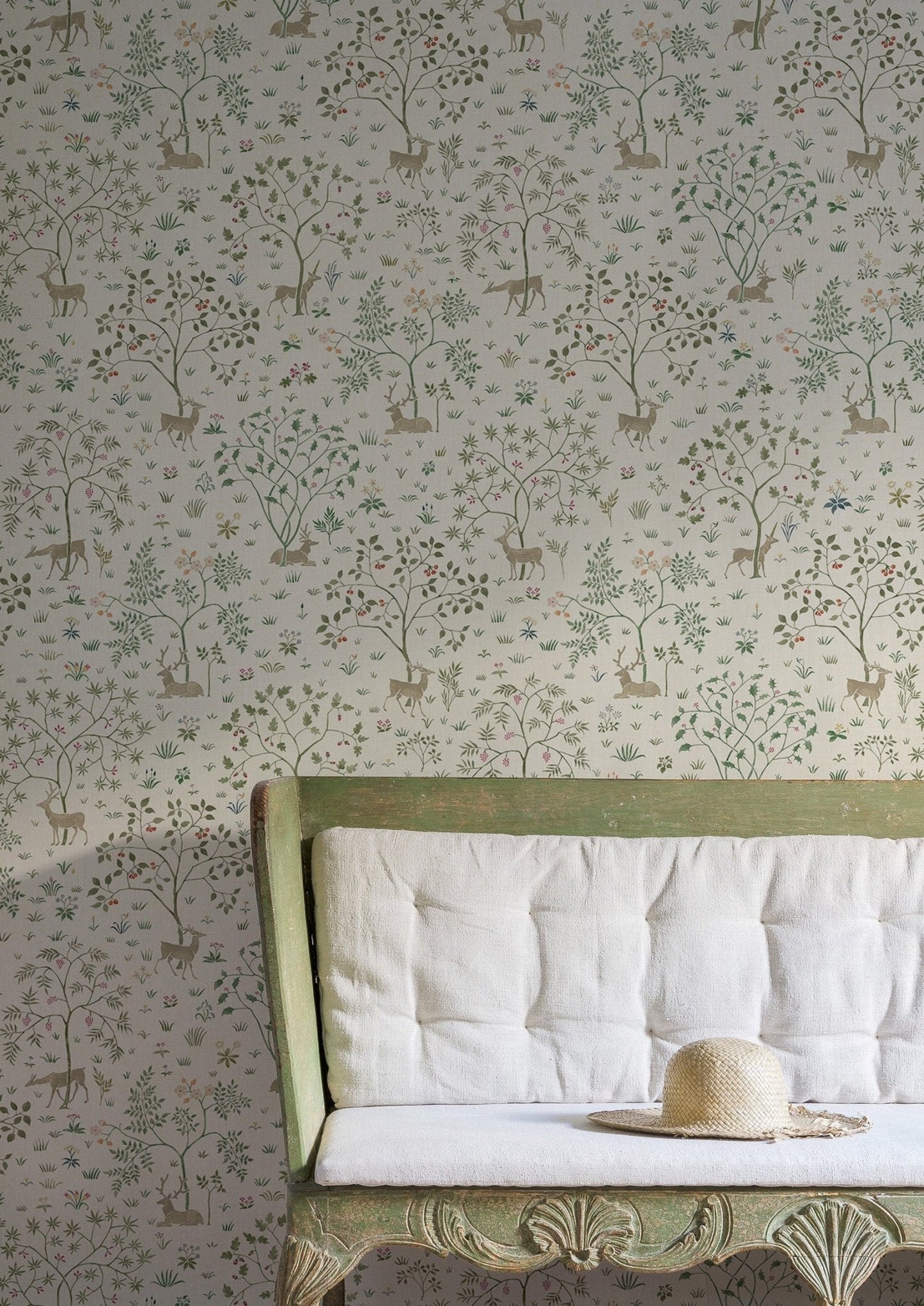 Voysey Park Wallpaper - Verdure - Lewis & Wood - Premier Wallcovering