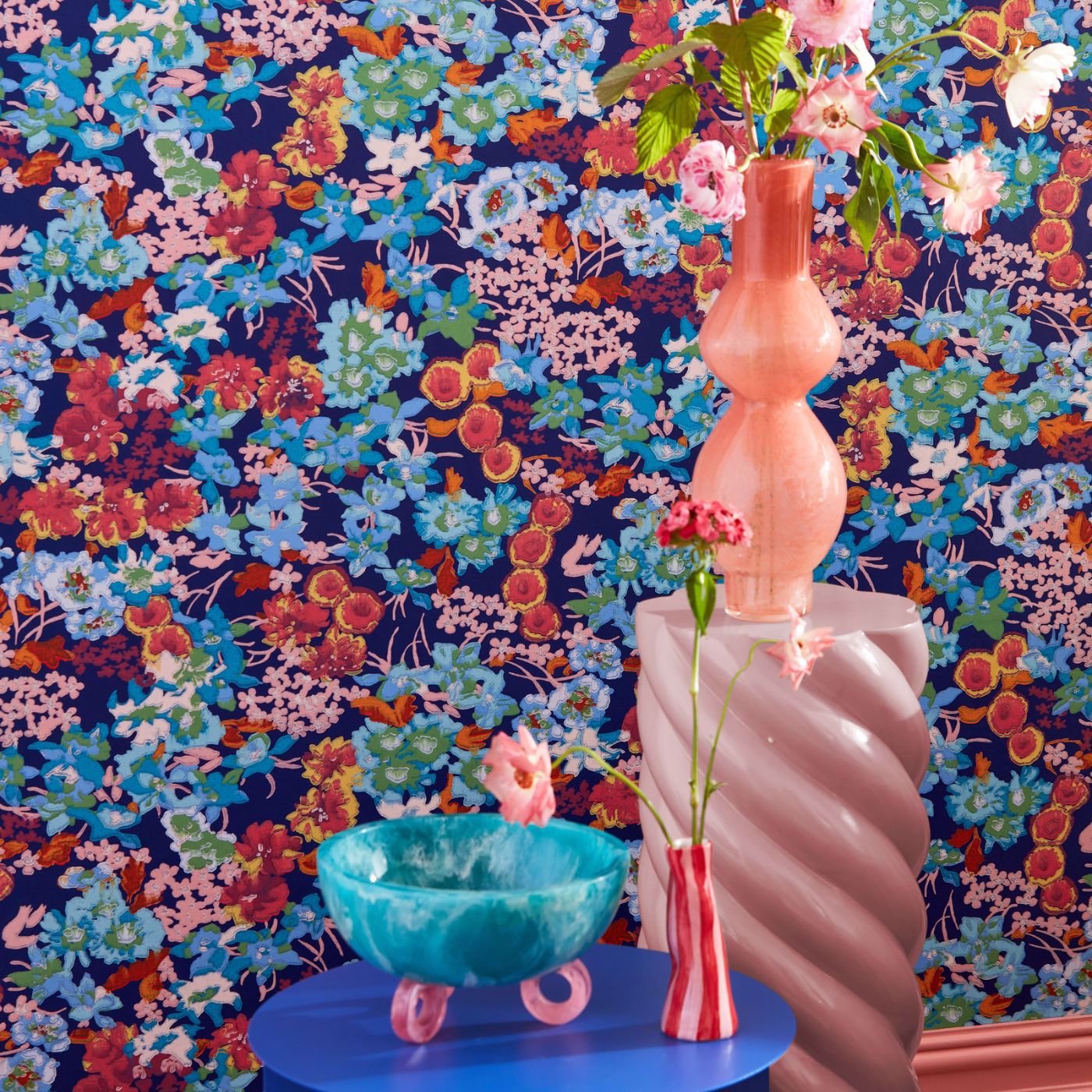 Wildflower Meadow Wallpaper - Lapis/Carnelian/Aquamarine - Harlequin - HSRW113050