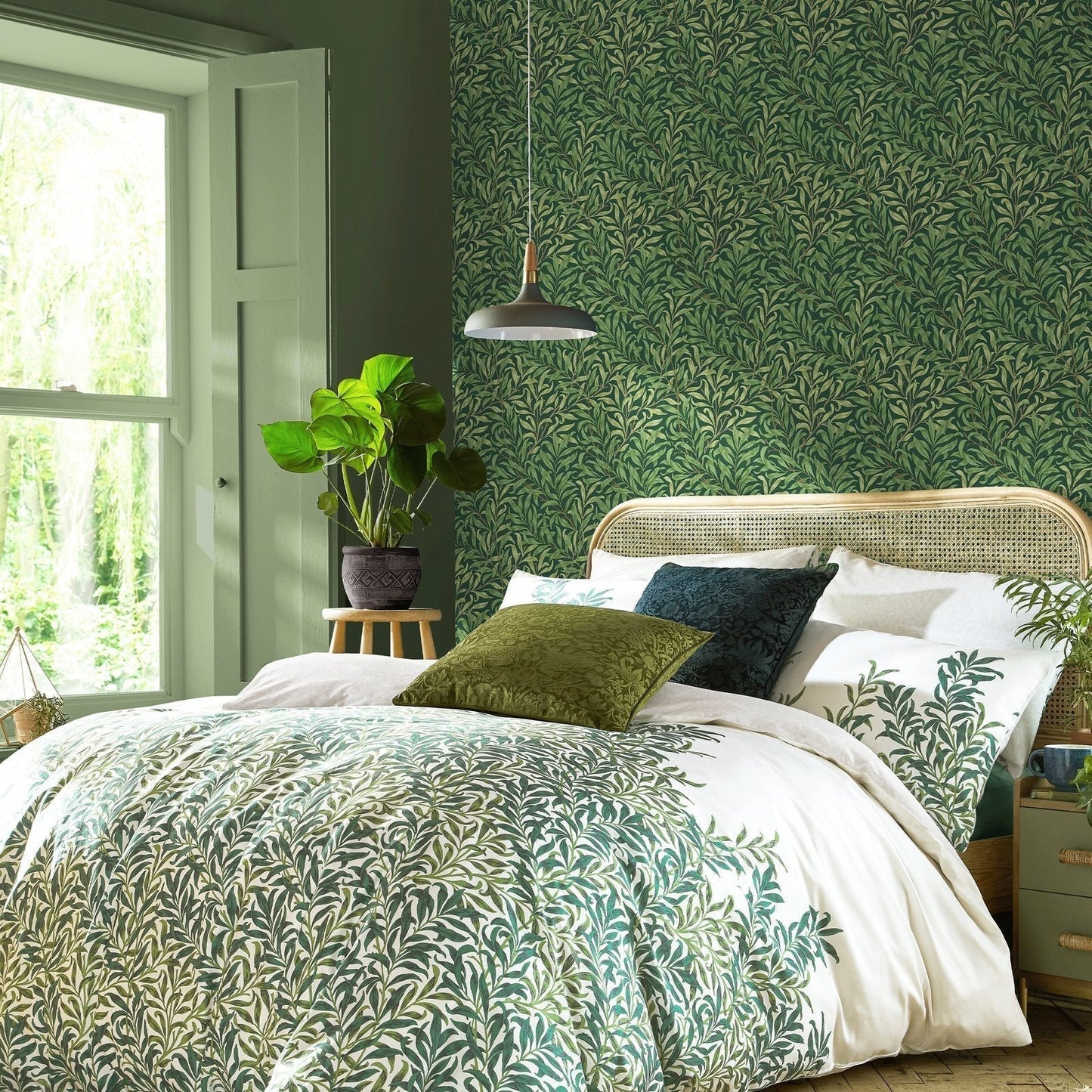 Willow Bough Wallpaper - Deep Green - 124247 - William Morris AH - Premier Wallcovering