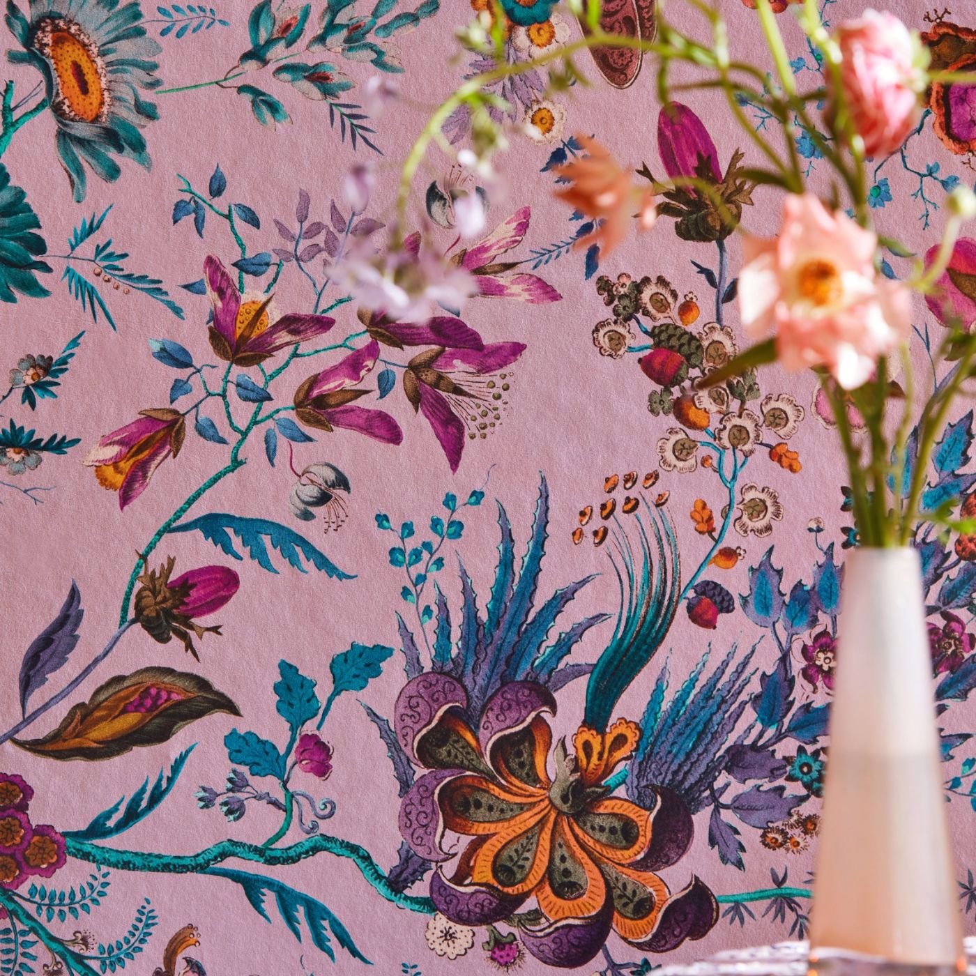 Wonderland Floral Wallpaper - Amethyst/Lapis/Ruby - Harlequin - HSRW113066