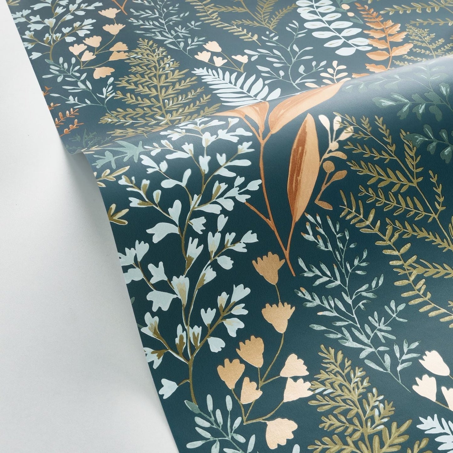 Woodland Wallpaper - Bleu Nuit  - Caselio - 102926671