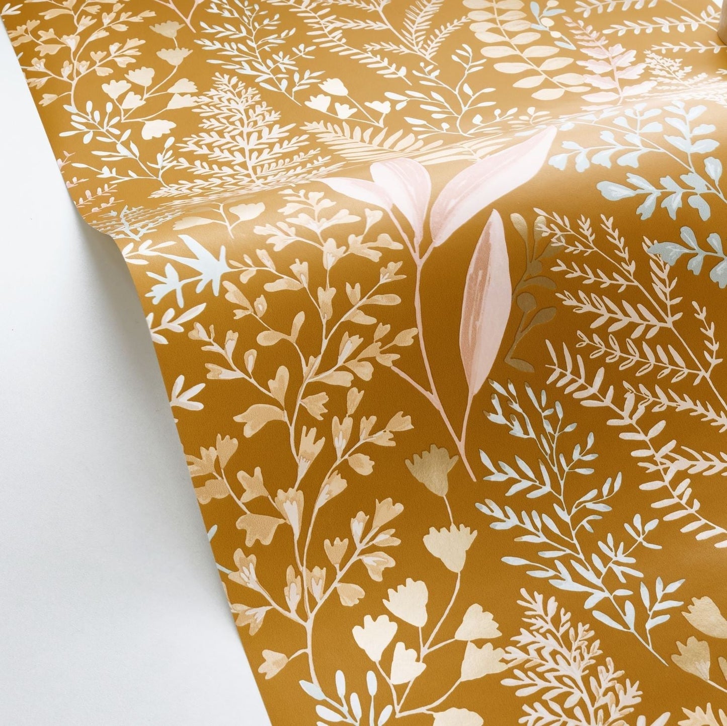 Woodland Wallpaper - Ocre Rose - Caselio - 102922347