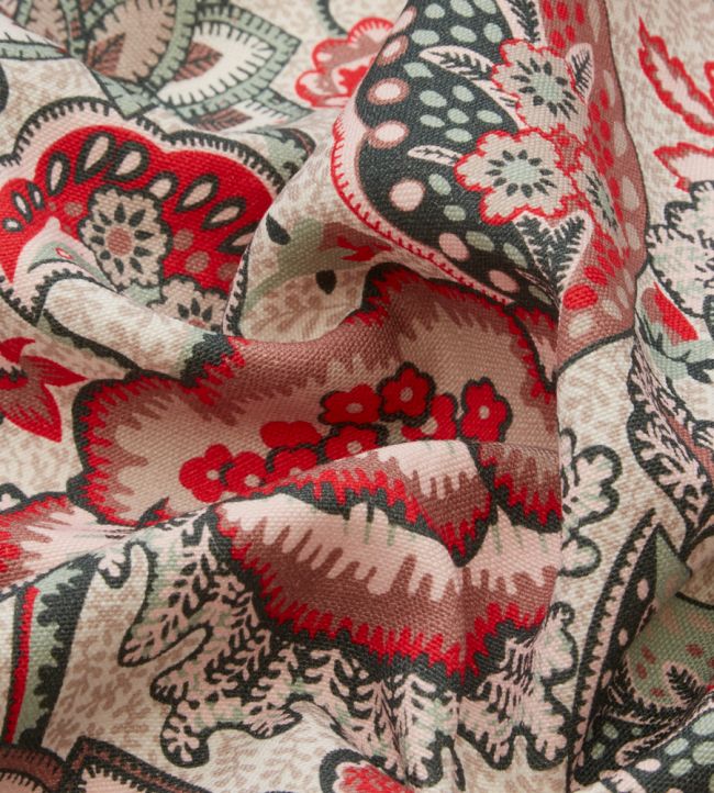 Patricia in Emberton Linen Room Fabric 2 - Pink