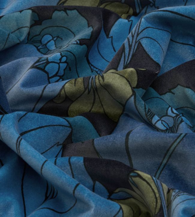 Regency Tulip in Wellington Room Velvet Fabric 2 - Blue