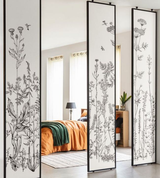 Wild Flowers Room Wallpaper - Gray