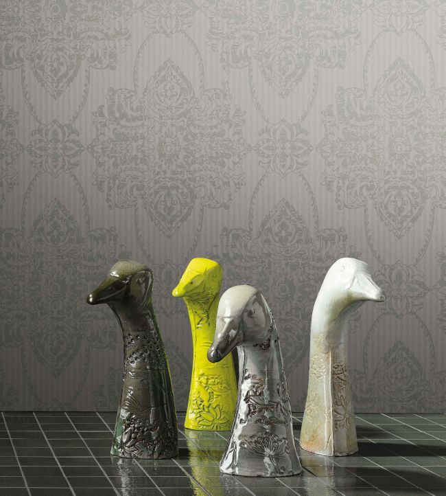 Damask Elegance Room Wallpaper - Silver 