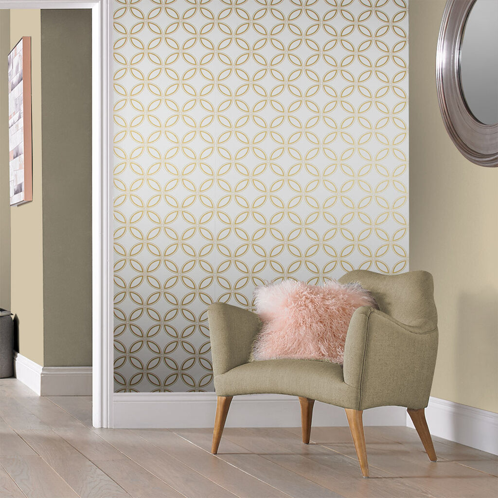 104065 - Eternity Wallpaper - White & Gold - Graham & Brown