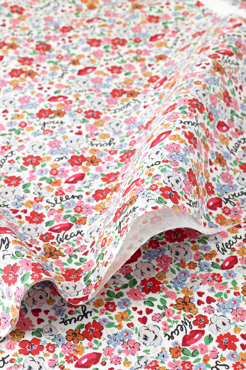 Lots of Love Cotton Room Fabric Roll - Pink