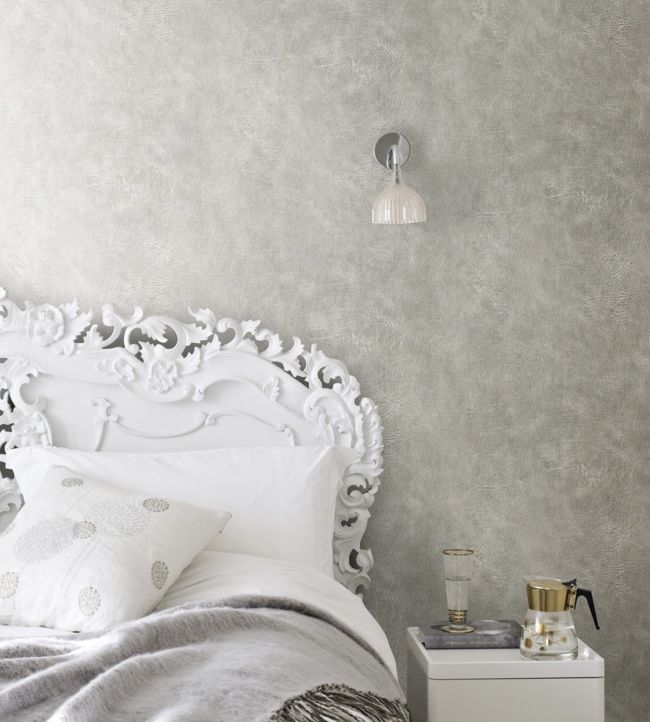 Timur Room Wallpaper - Silver