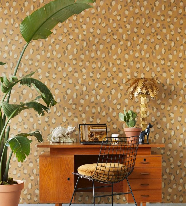 Leopard Room Wallpaper - Sand
