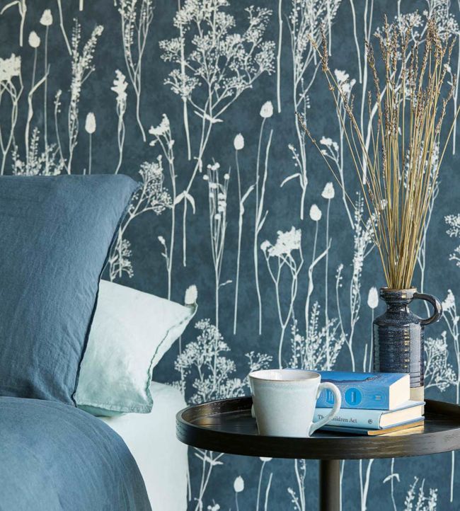 Delicate Botanicals Room Wallpaper 2 - Blue