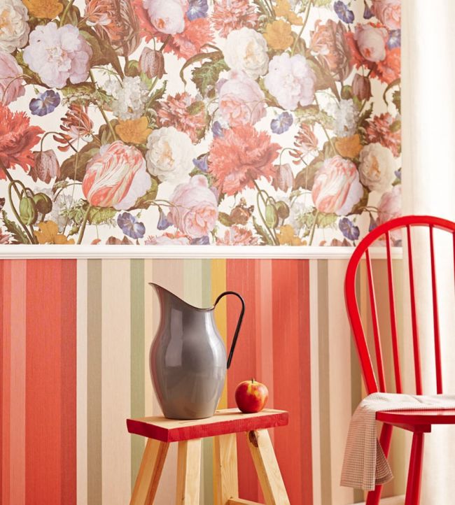 Candy Stripe Room Wallpaper - Pink