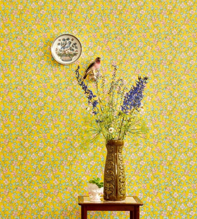 Kalina Room Wallpaper - Yellow