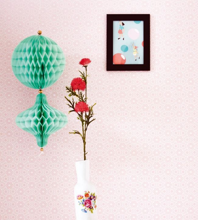 Floral Lattice Room Wallpaper - Pink