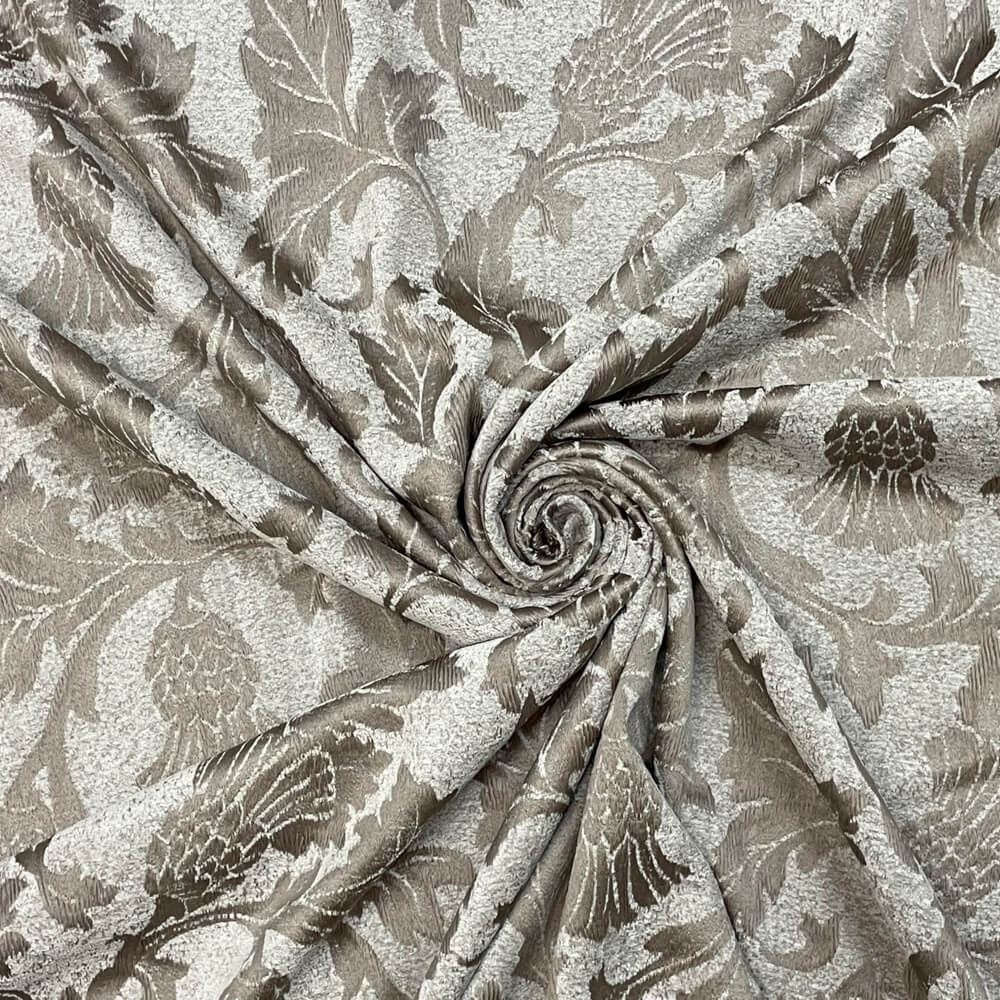 Voyage Maison Glencoe Biscuit Room Fabric
