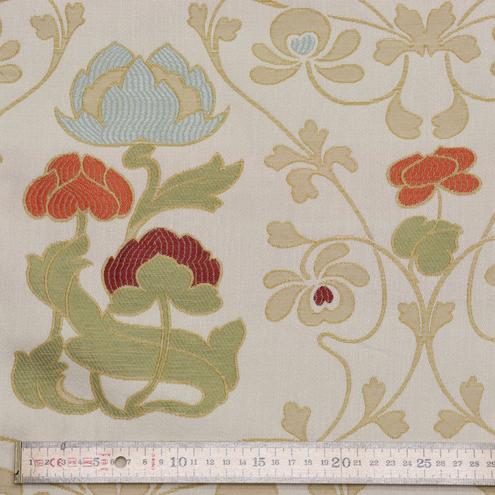 Voyage Decoration Hamlin Cream Room Fabric