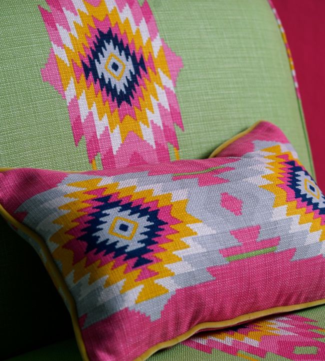 Cruz Room Fabric 2 - Green 