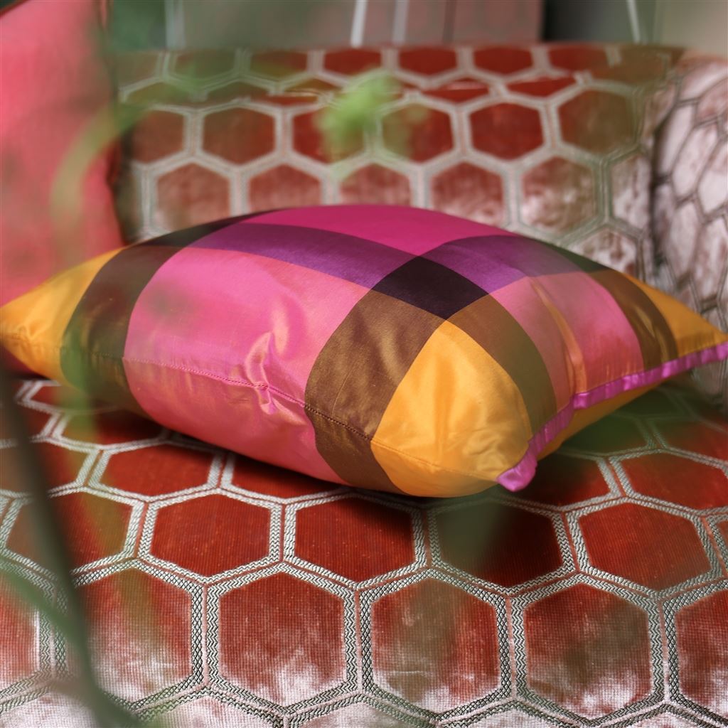 Varanasi Silk Room Cushion 3 - Pink