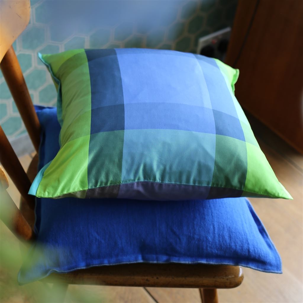 Varanasi Silk Room Cushion 4 - Green