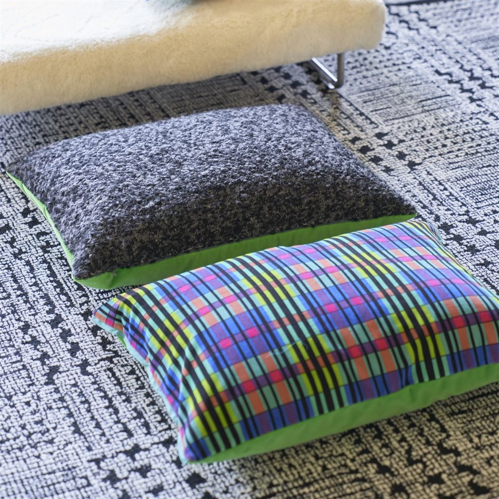 Shastri Room Velvet Cushion 4 - Blue