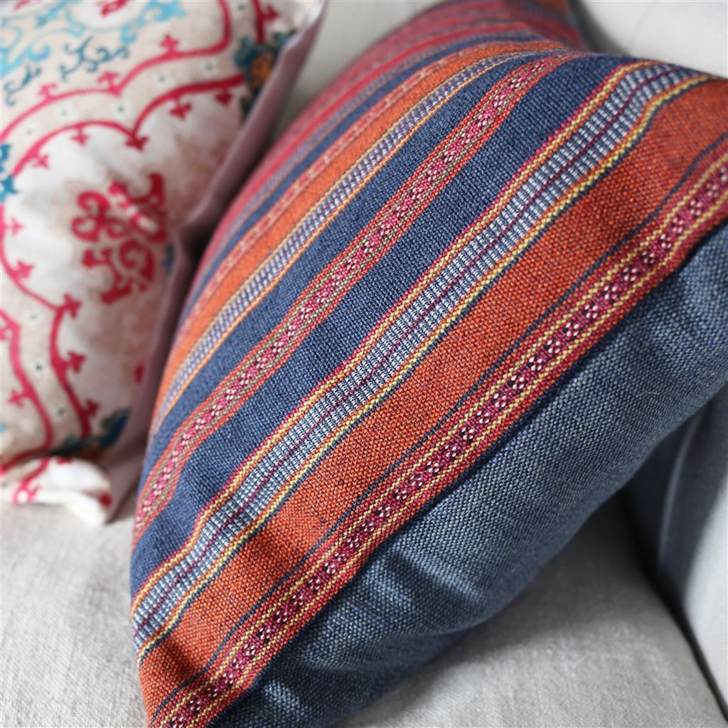 Almacan Room Cushion 4 - Red