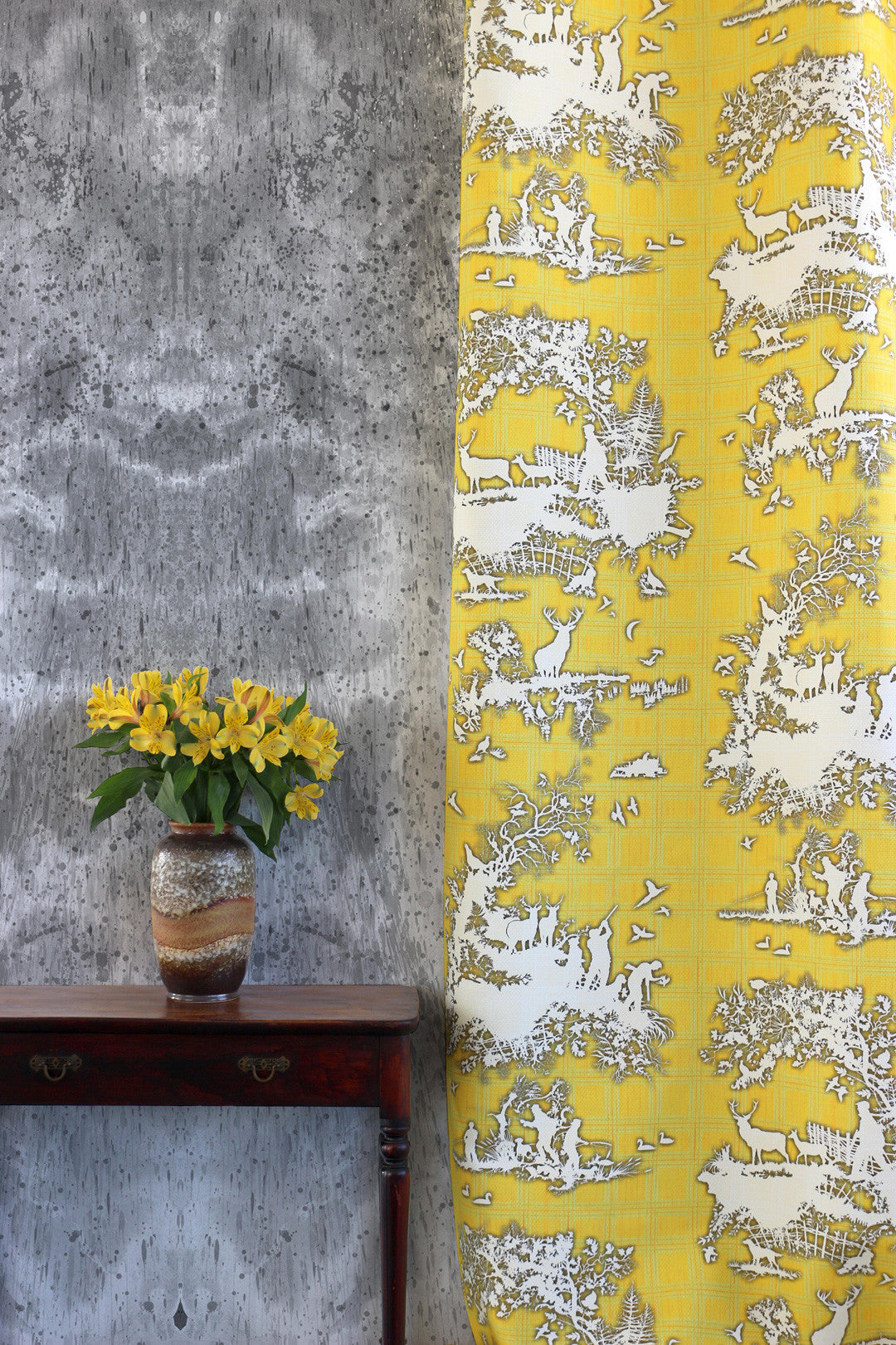 Classic Hunt Room Fabric - Yellow