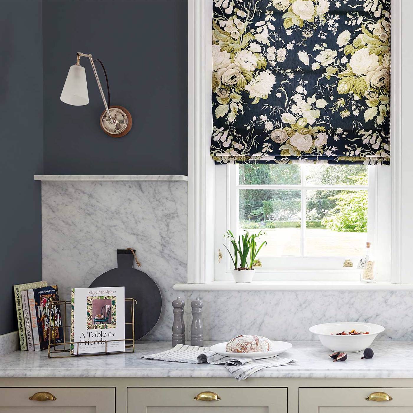 Stapleton Park Room Fabric 2 - Blue