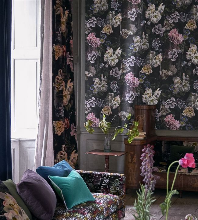 Delft Flower Grande Wallpaper - Graphite - PDG1038/01 - Designers Guild