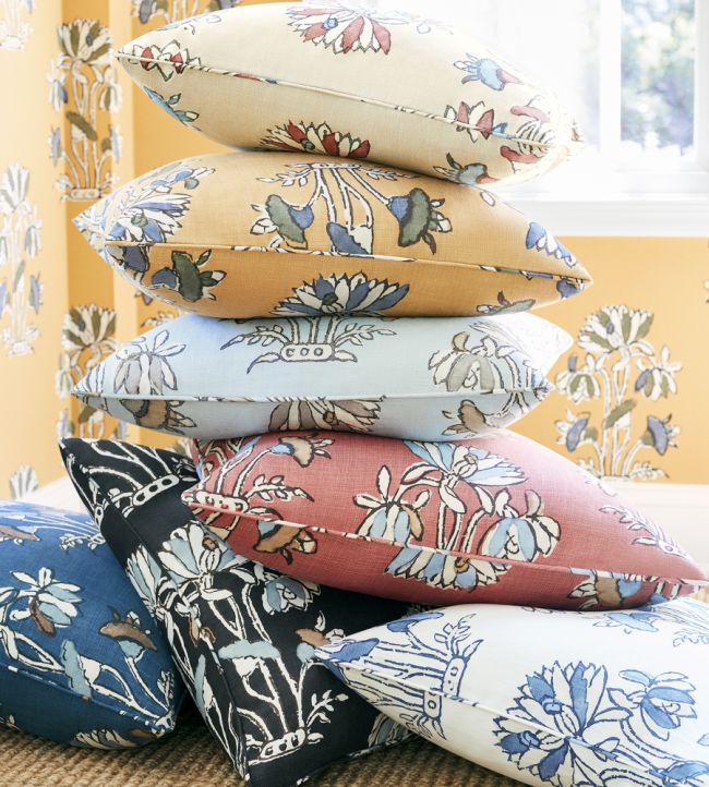 Lily Flower Room Fabric - Brown