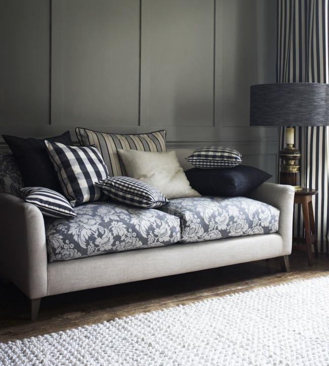 Suffolk Check Large Room Fabric - Cream