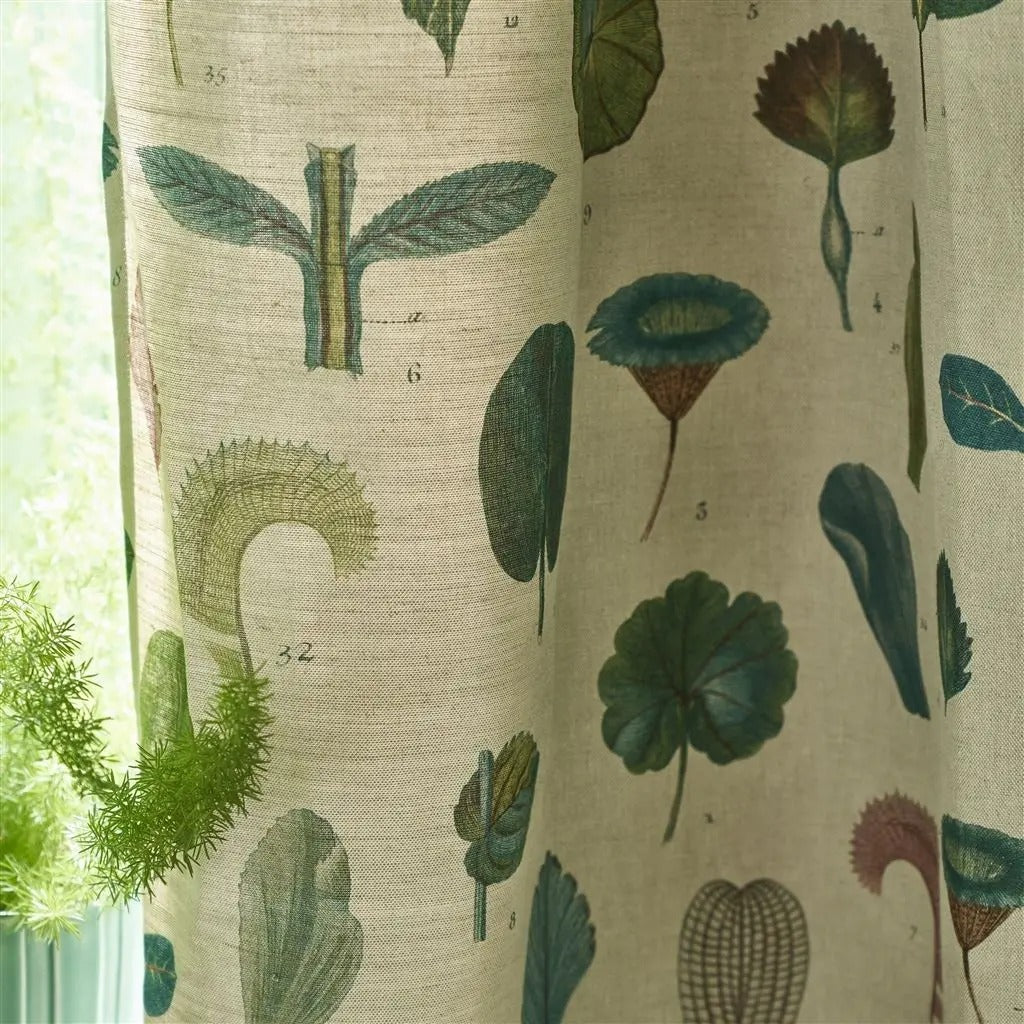 A Leaf Study Linen Room Fabric 3 - Green