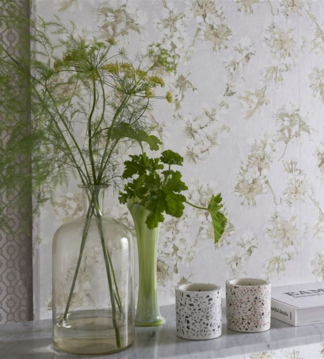 Fleur D'Assam Wallpaper - Pearl - PDG1148/01 - Designers Guild
