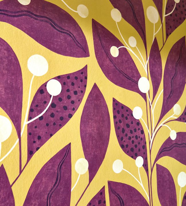 Berry Dot Room Wallpaper 2 - Purple