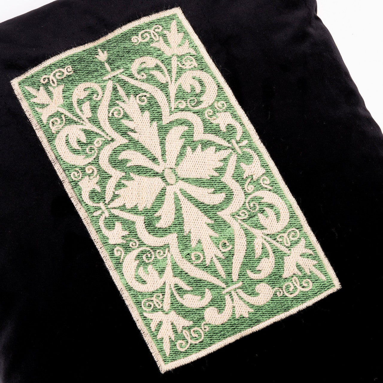 SPANISH EMBROIDERY Velvet Embroidered Room Cushion 4 - Green
