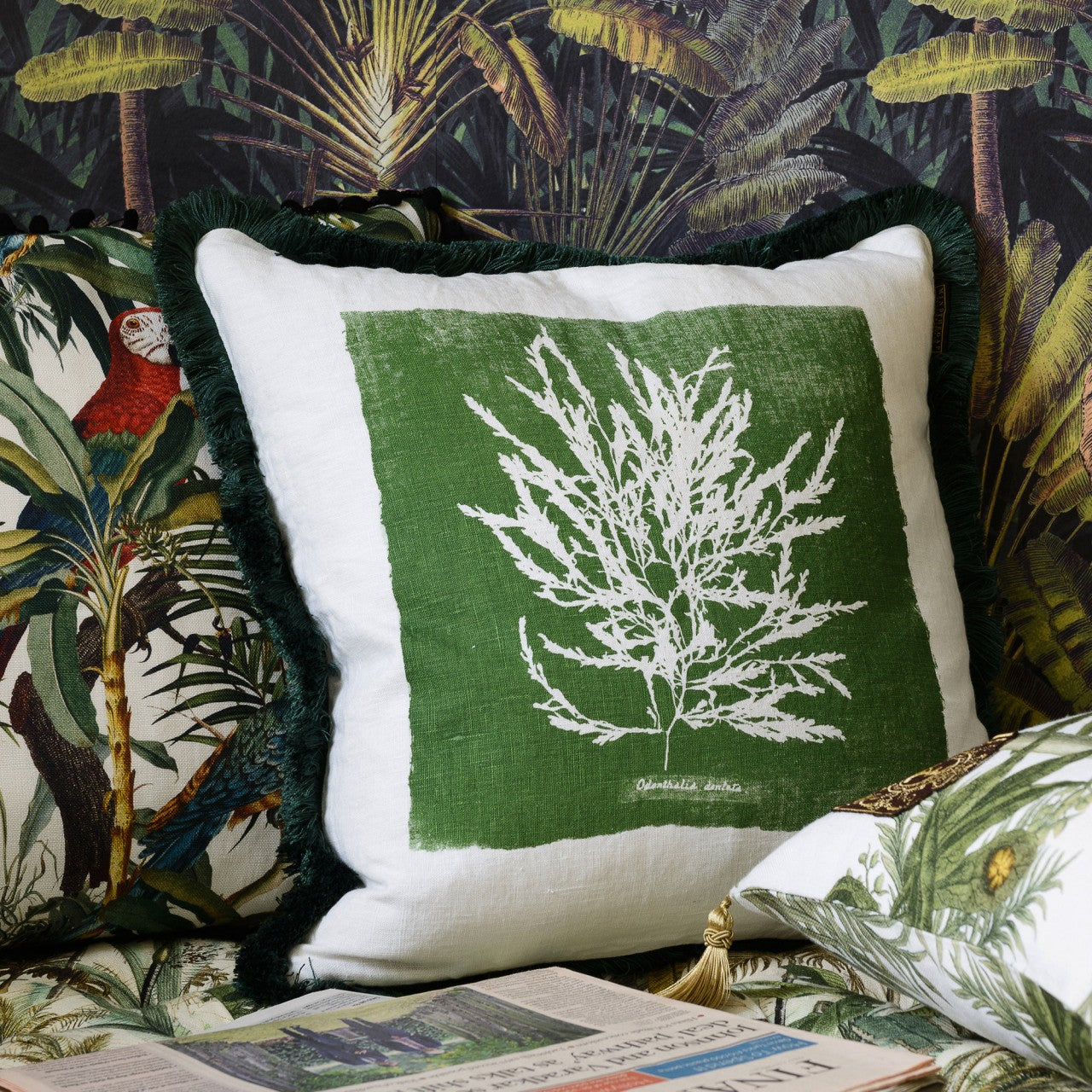 ALGAE I Room Cushion 3 - Green