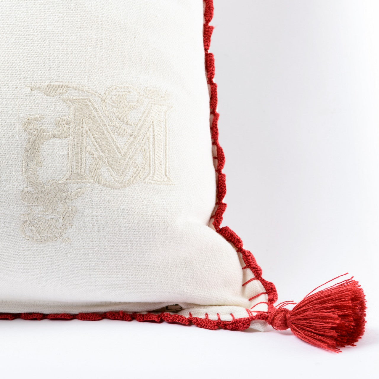 HORSE PARADE Linen Embroidered Room Cushion 3 - Green