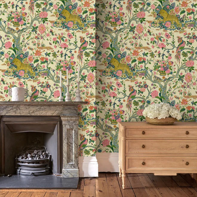 Wild Rainbow Room Wallpaper