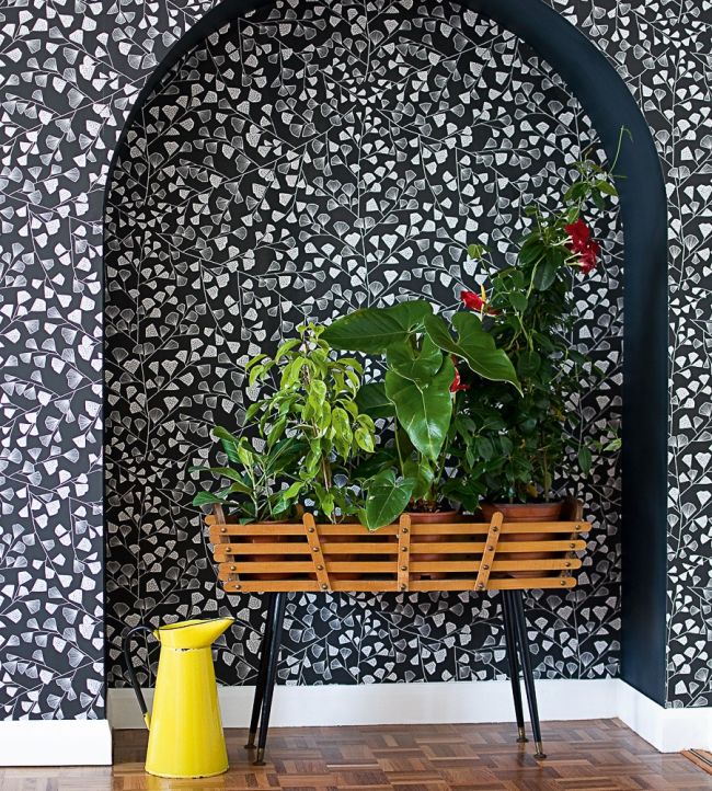 Fern Room Wallpaper - Black