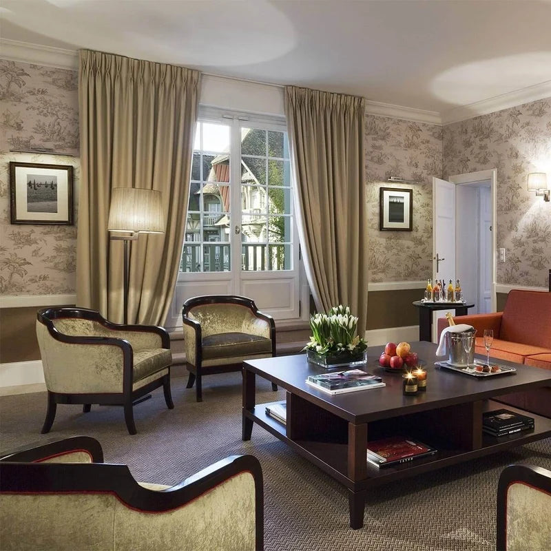 Robinson Crusoe Room Wallpaper - Yellow