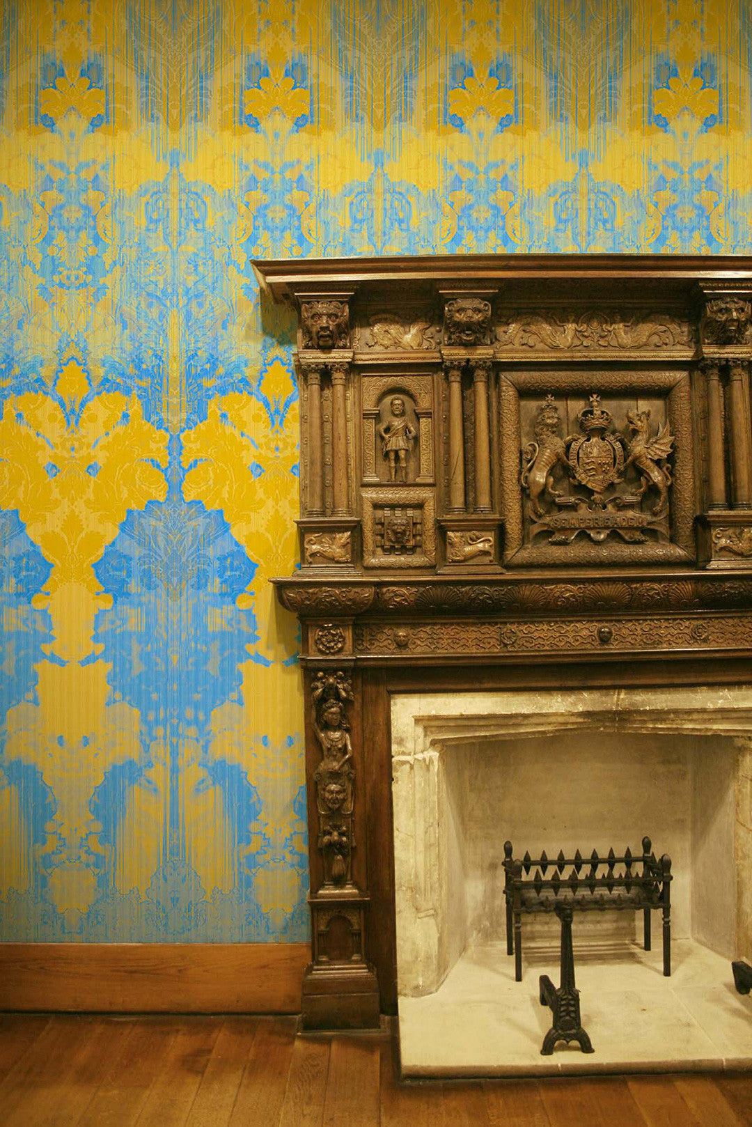Ikat Damask Room Wallpaper Panel 3 - Multicolor