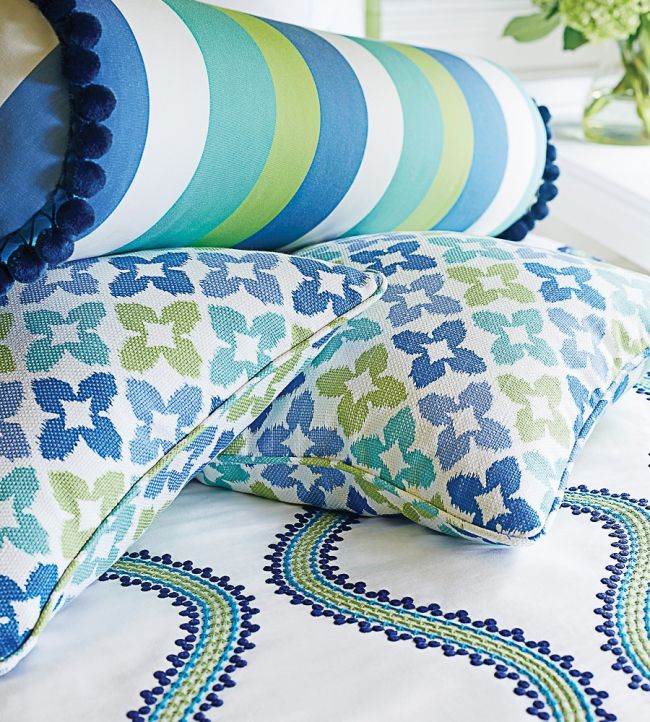 Juniper Ogee Embroidery Room Fabric - Green