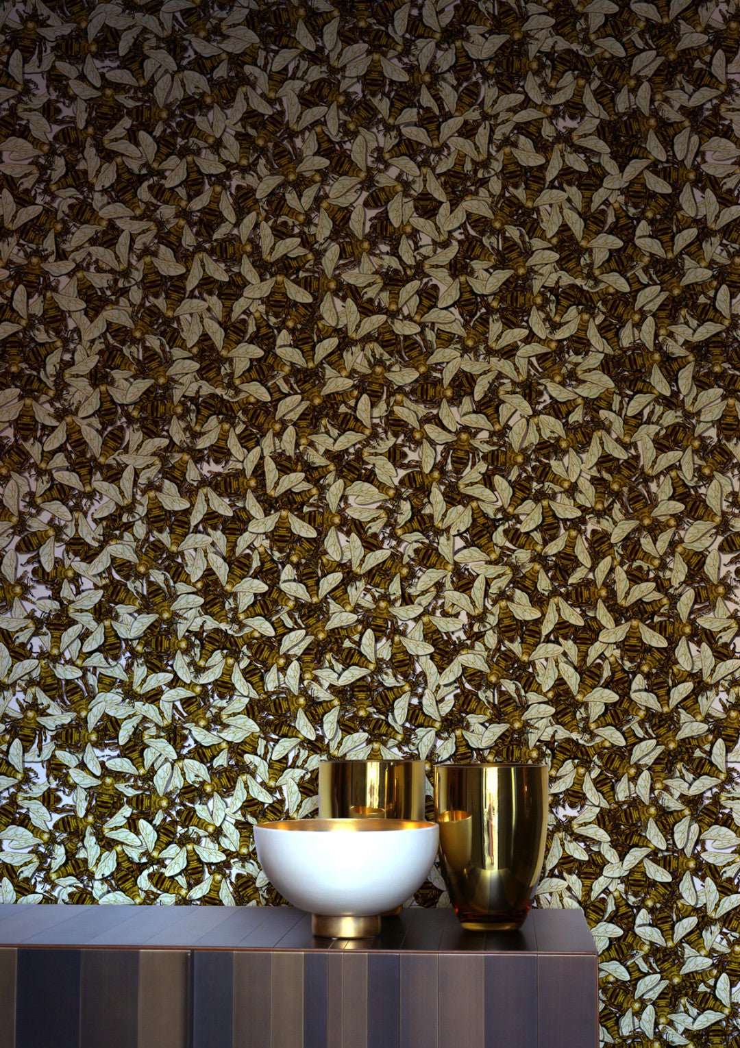 Wild Honey Bee Allover Room Wallpaper - Green