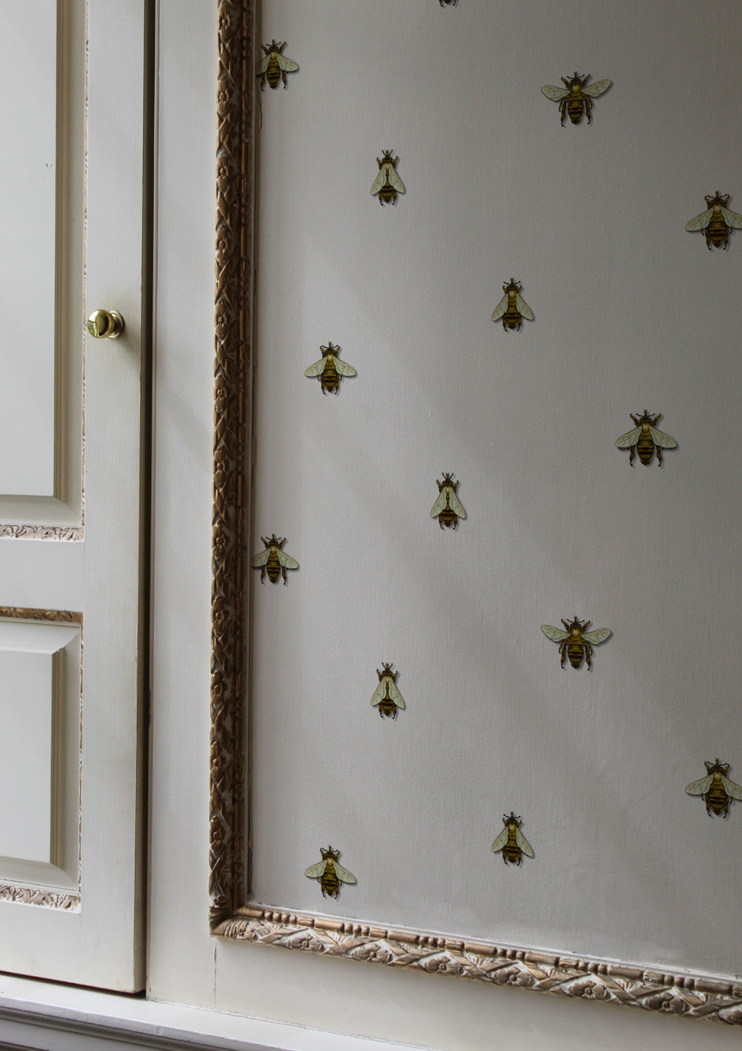 Wild Honey Bee Spot Room Wallpaper - White