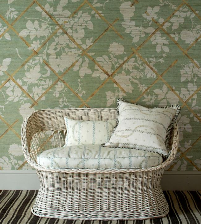 Cameo Trellis Grasscloth Room Wallpaper - Green